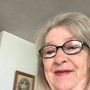 Meet your Posher, Elli